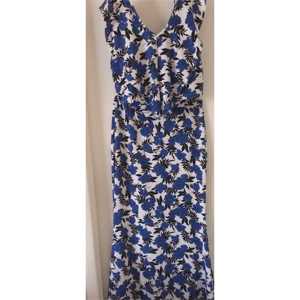Less Problem Skirt Set